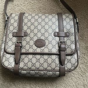 Gucci crossbody bag